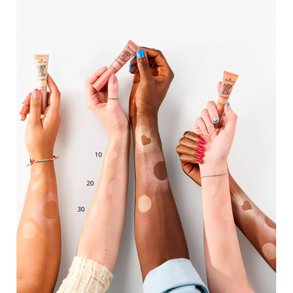 Essence Baby Got Glow – Highlighter Liquide